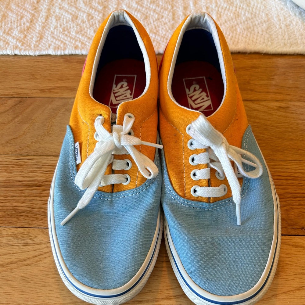 Women’s Vans Spring Colors Sz 10